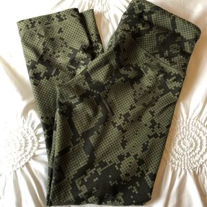 Lululemon Printed Crop Leggings